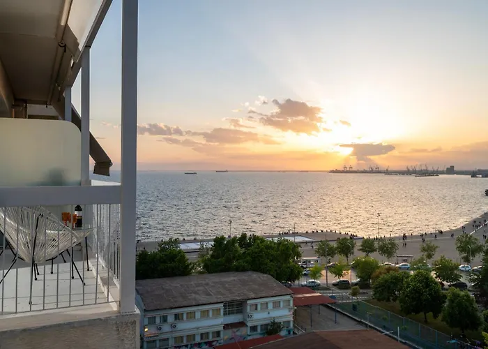 Houseloft Skyline Panorama